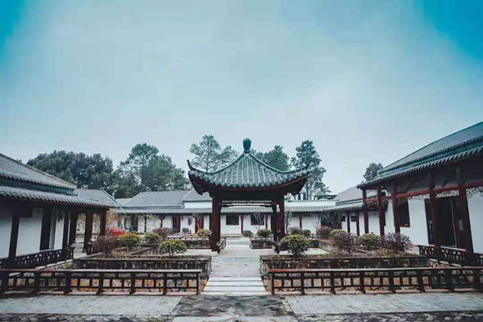 春语山房